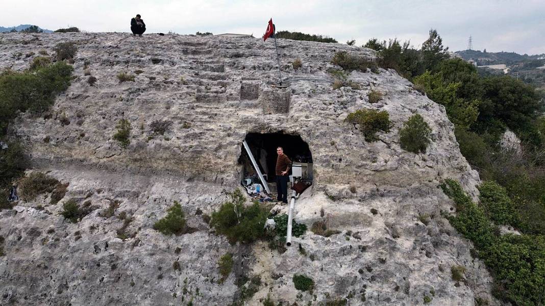 İki yıl sonra konteyner eve yerleştirildi: Mağarada daha huzurluydum! Depremzedenin sözleri şaşkına çevirdi 16